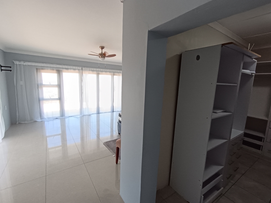 7 Bedroom Property for Sale in Gonubie Eastern Cape